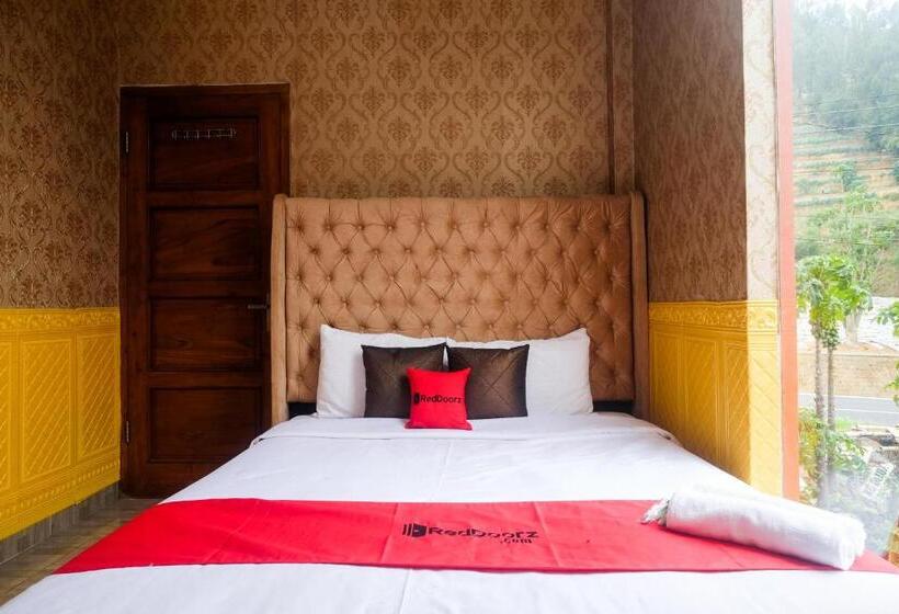 Семейный Номер, Reddoorz Syariah Near Gerbang Dieng 2