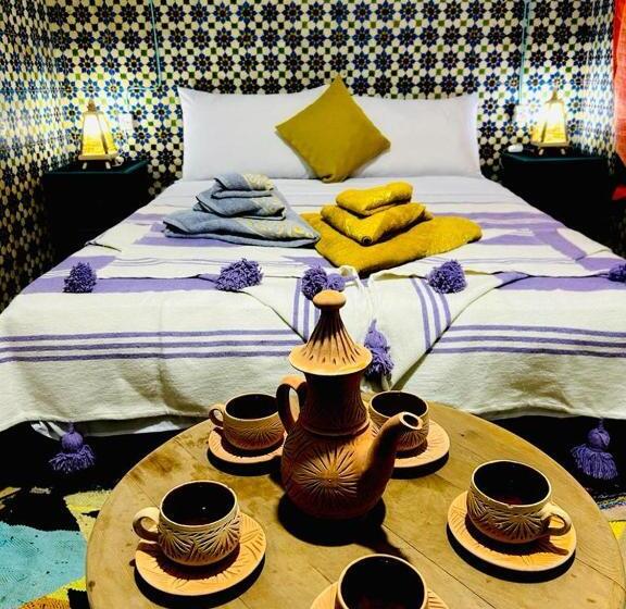 اتاق استاندارد سه نفره, Riad Zahrae Marrakech