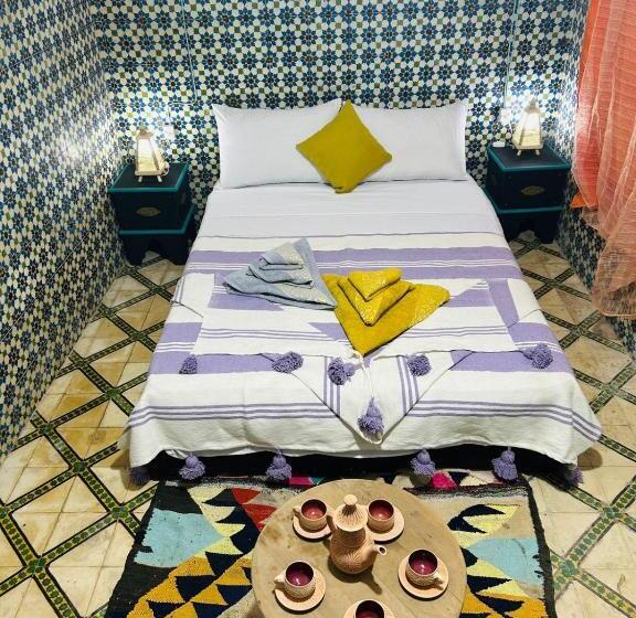 اتاق استاندارد سه نفره, Riad Zahrae Marrakech