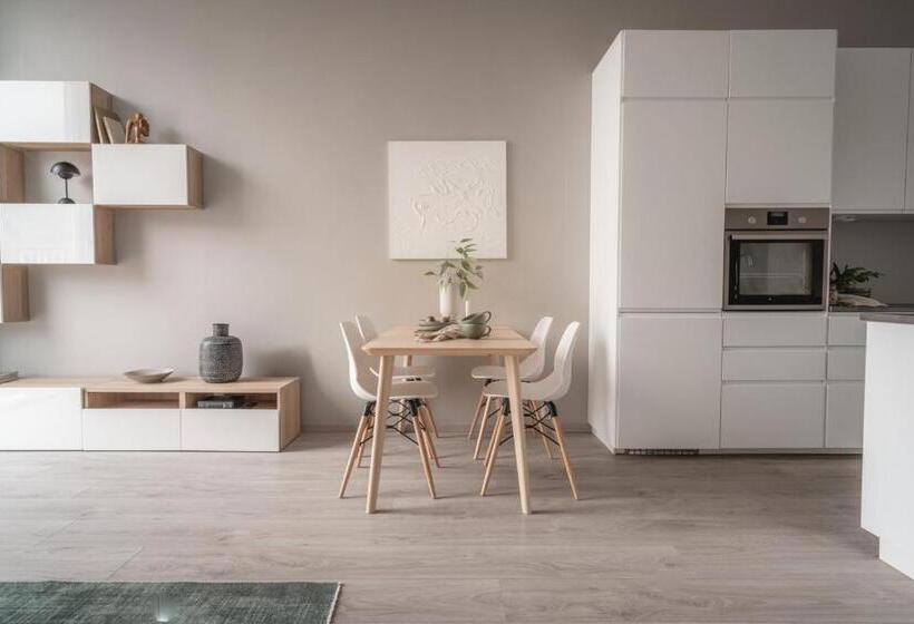 Апартаменты 2 Спальни, Arctic Homes   Unique Town House