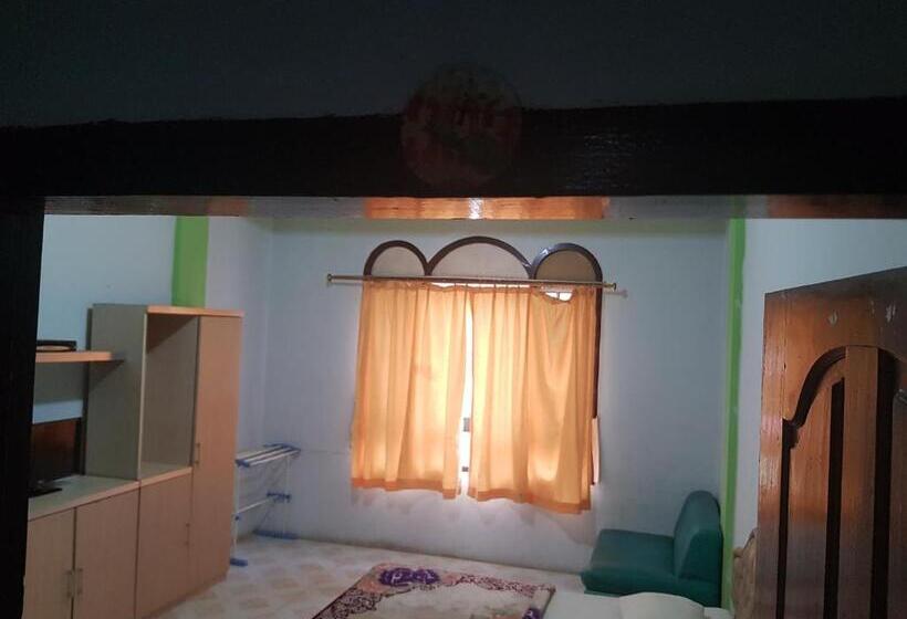 Люкс Повышенной Комфортности, Oyo 93237 Hotel Triarga