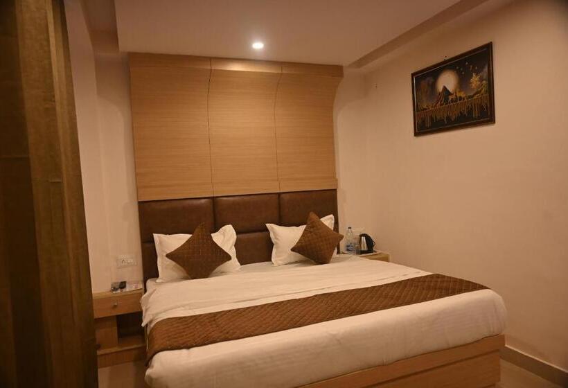 Стандартный Номер Кровать Кинг, Pine Ville Shimla