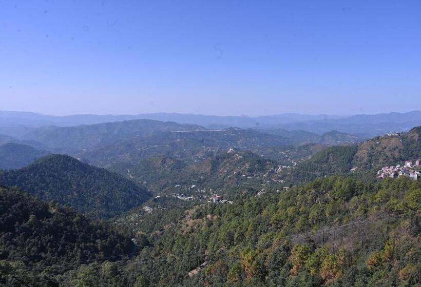 스탠다드 룸 산 전망, Pine Ville Shimla