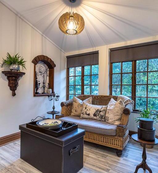 Номер Стандарт, Seaforth Country House
