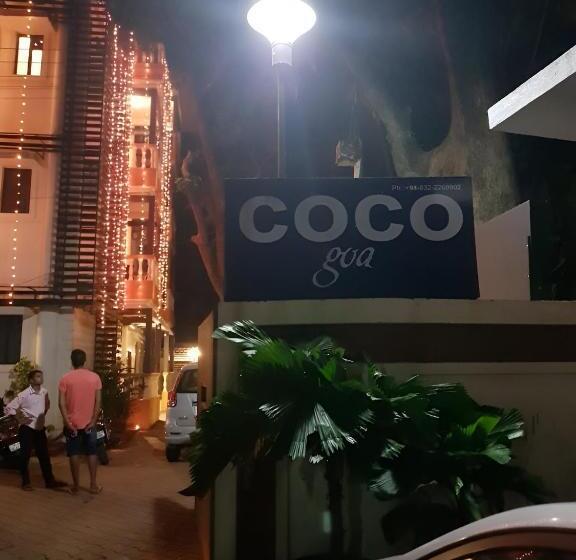 스탠다드 스튜디오 풀장 전망, Coco Goa By Ronne S