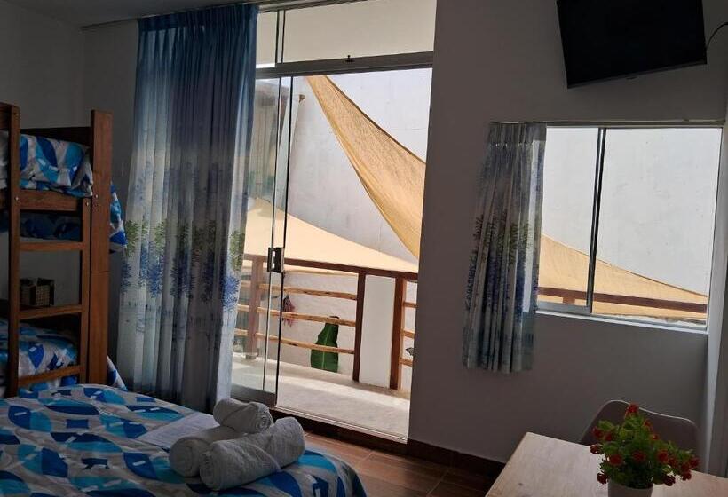 Номер Стандарт, Las Fragatas Casa