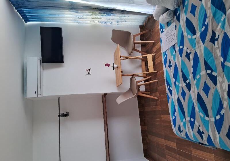 Номер Стандарт, Las Fragatas Casa