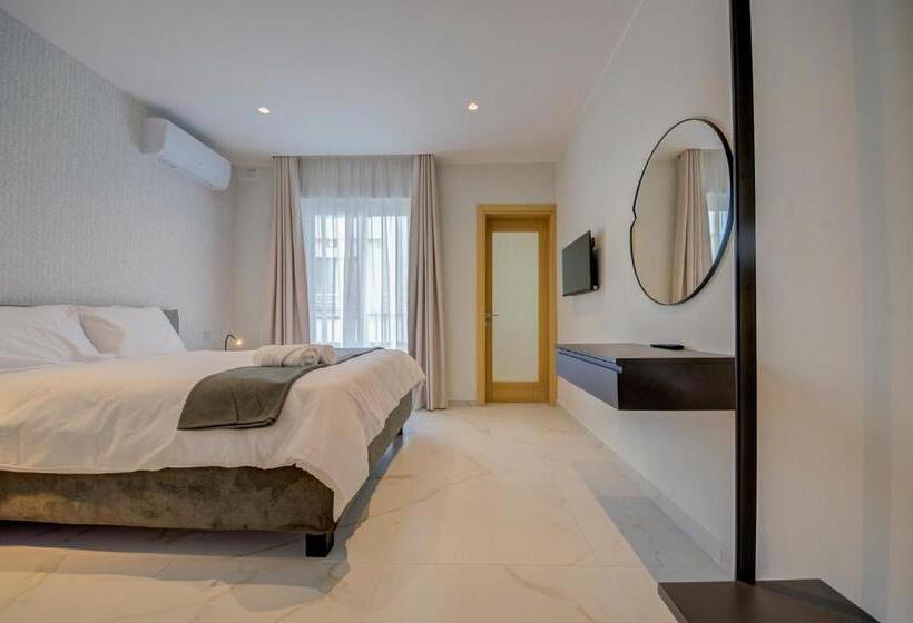 سوئیت با وان آب گرم, Mayfair By Premier Suites Mt