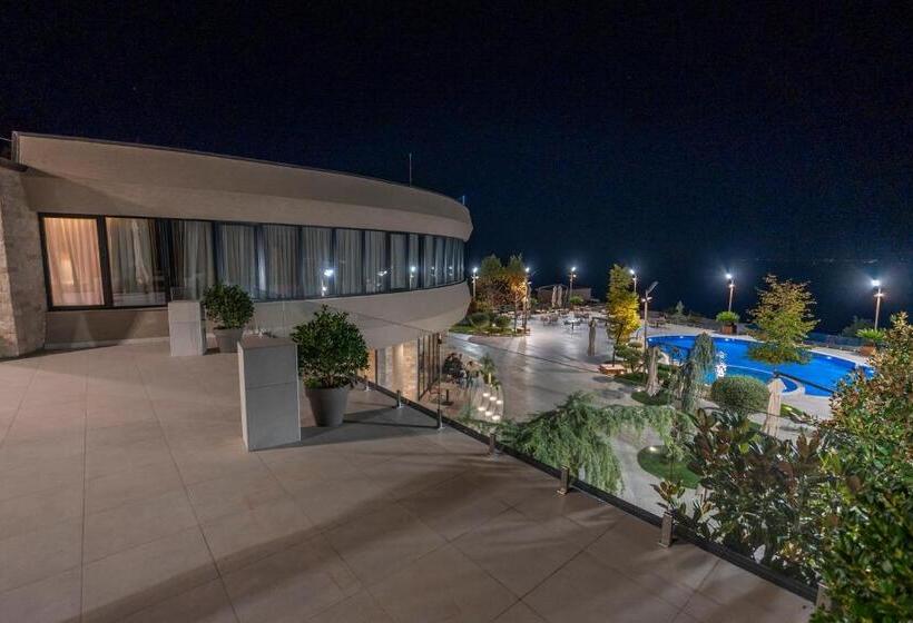 테라스 스위트, Duomo Resort