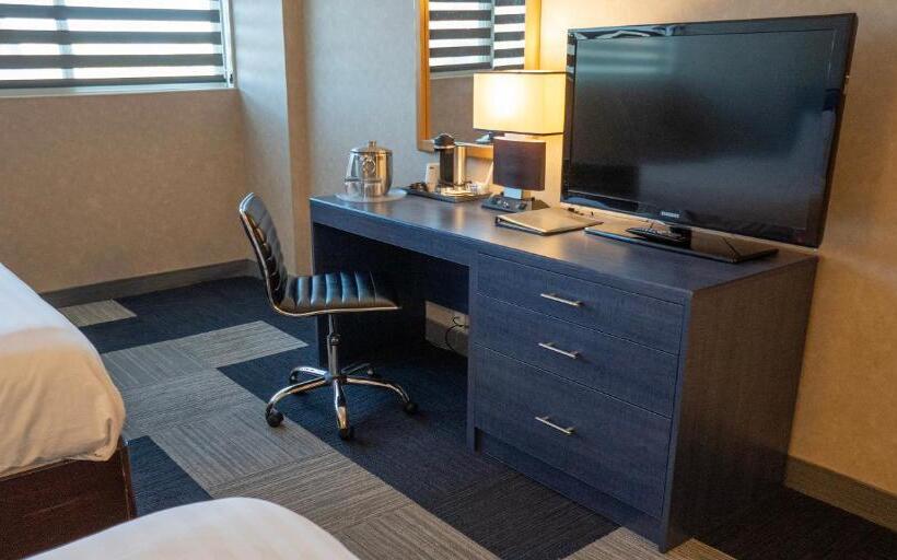 Люкс Повышенной Комфортности, Rapid City Hotel Luxury Private Suites