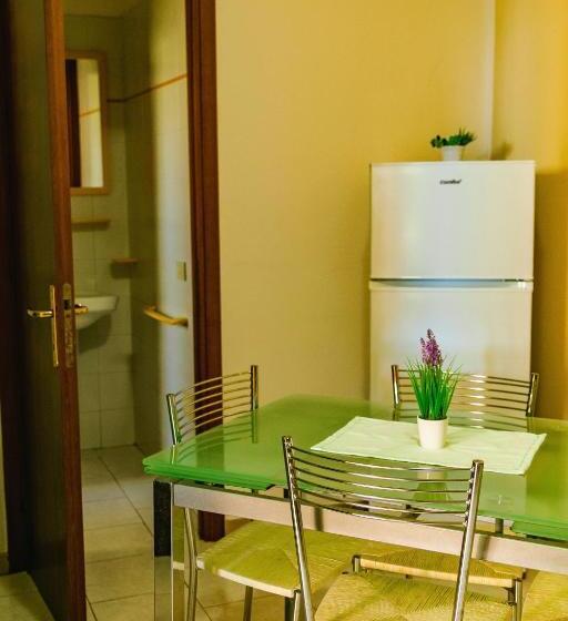 Апартаменты 1 Спальня с Балконом, Residence With Swimming Pool In Guardistallo Surrounded By Nature