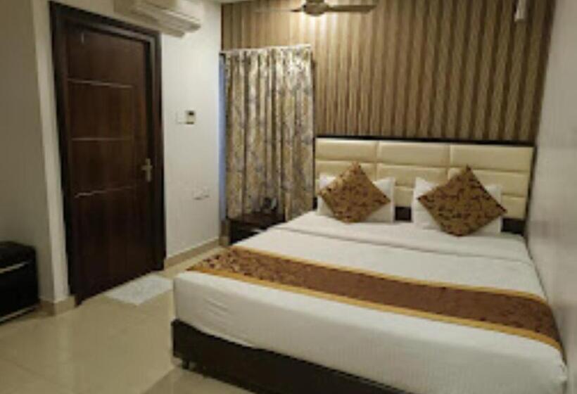 Номер Стандарт, The King S Park Residency Chennai