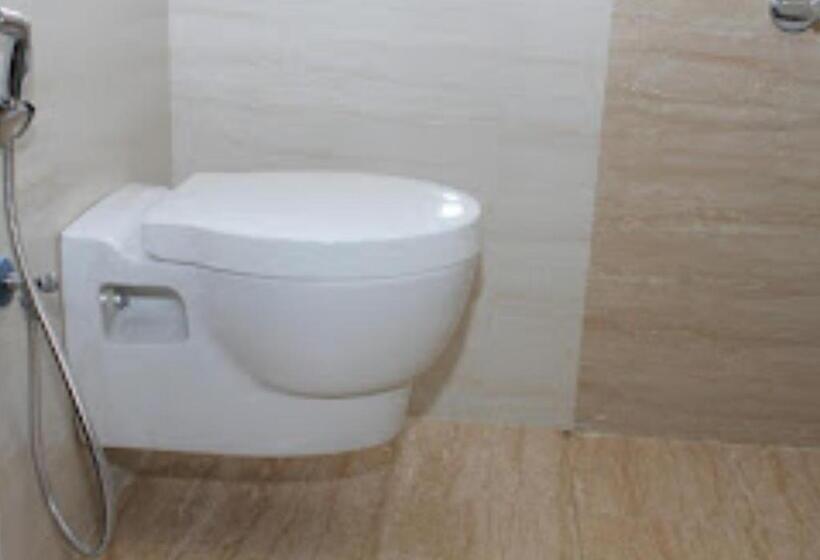 带大床的豪华间, The King S Park Residency Chennai