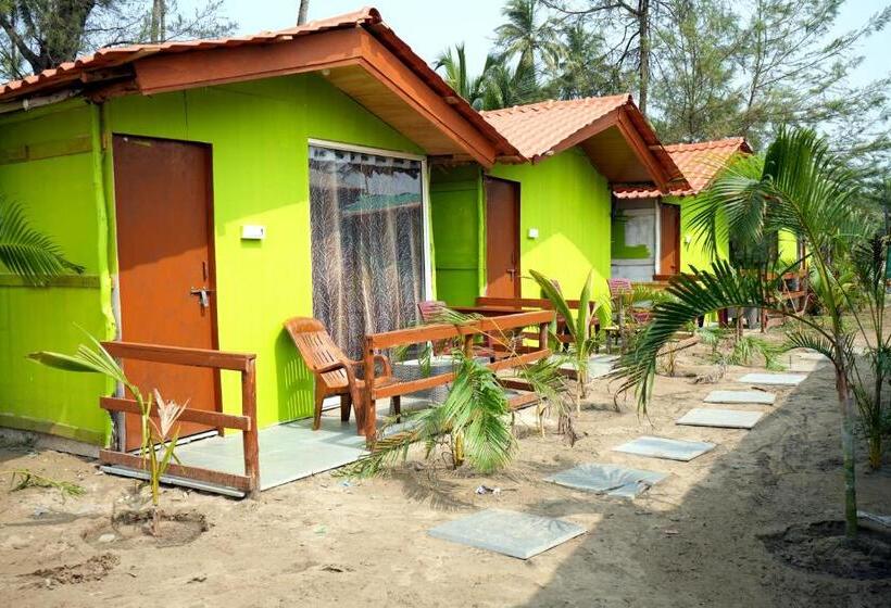 Номер Deluxe Вид на Море с Балконом, Om Beach Resort