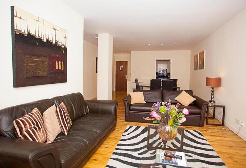 آپارتمان 1 خوابه, Trinity Quay Apartments