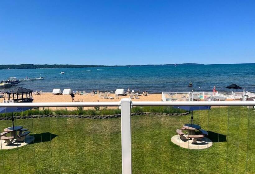 带大床的标准间, The Beach Haus Resort