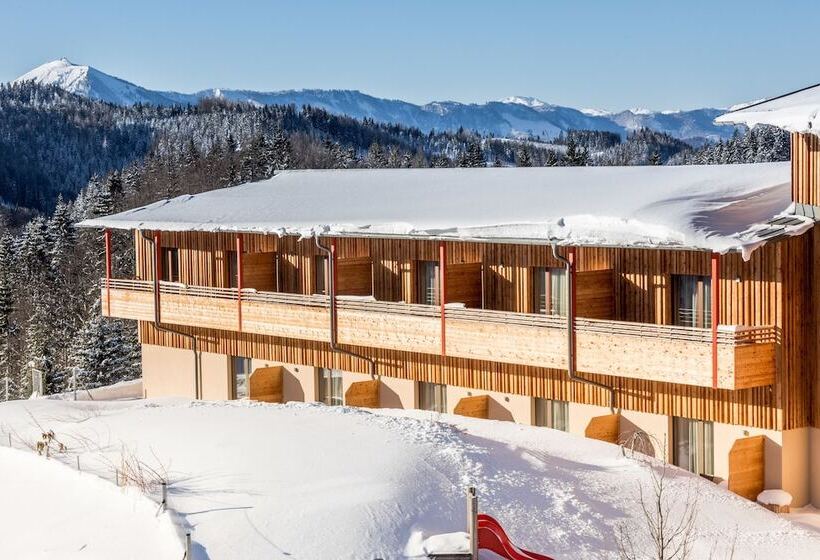 スタンダード４人部屋, Jufa Hotel Annaberg