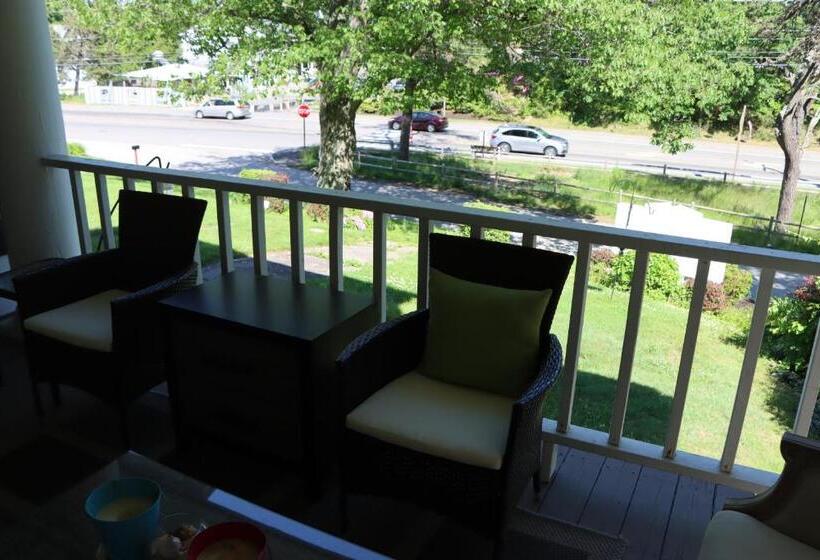 Дом 4 Спальни, Sea View Motel
