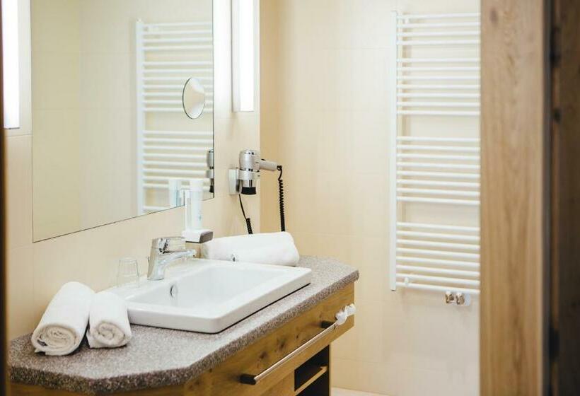 Номер Стандарт, Wellnesshotel Aumühle