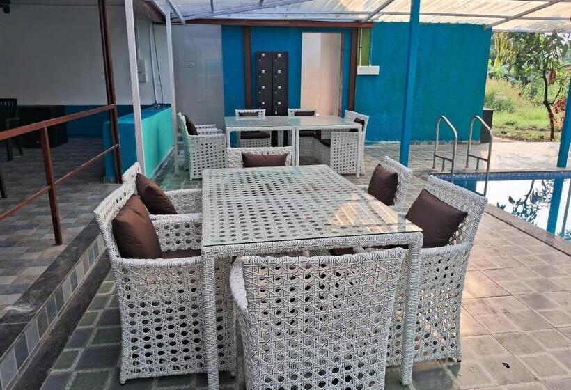 Люкс с Балконом, Splash Resort