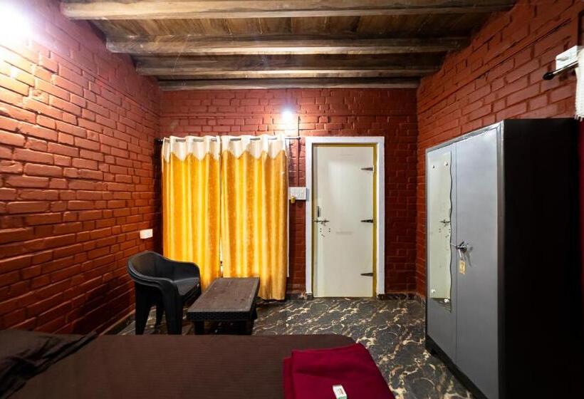 Номер Стандарт Трехместный, Uk Nature Stay
