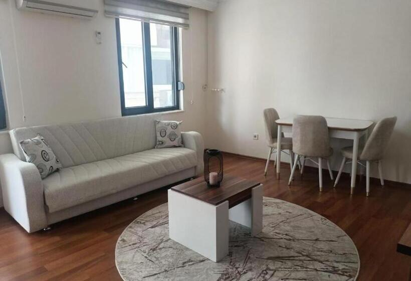 Апартаменты 2 Спальни, Old Town Grand Apart
