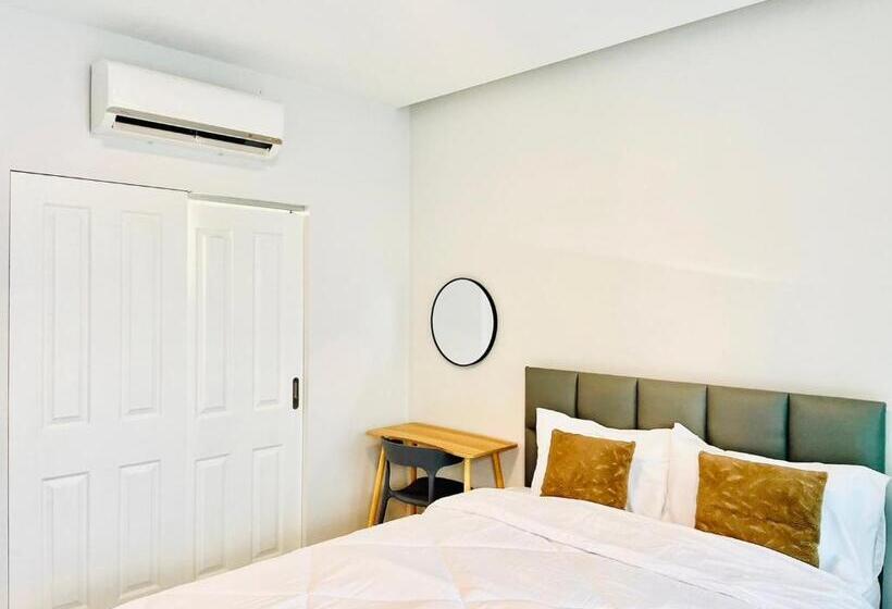 Номер Deluxe с Балконом, Sky View Home And Hostel Chiangmai
