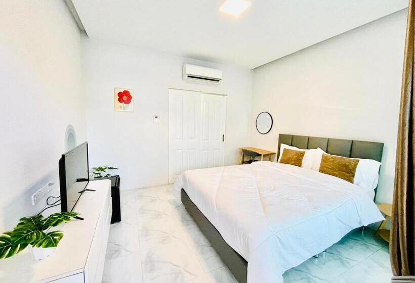 Номер Deluxe с Балконом, Sky View Home And Hostel Chiangmai