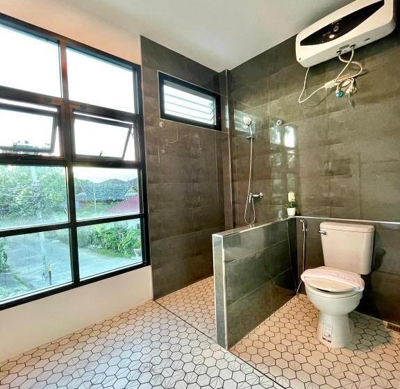 Номер Стандарт, Sky View Home And Hostel Chiangmai