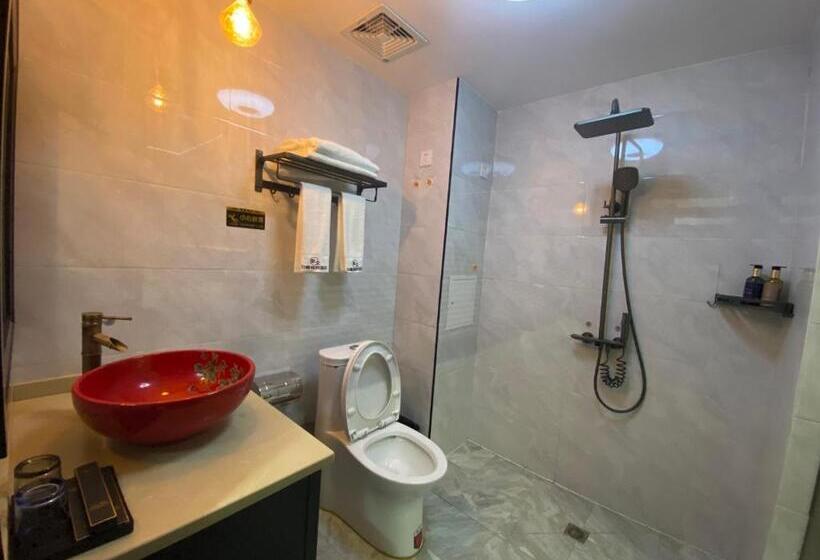 Стандартный Номер Кровать Кинг, Zhangjiajie Borui Hotel   Tianmen Mountain