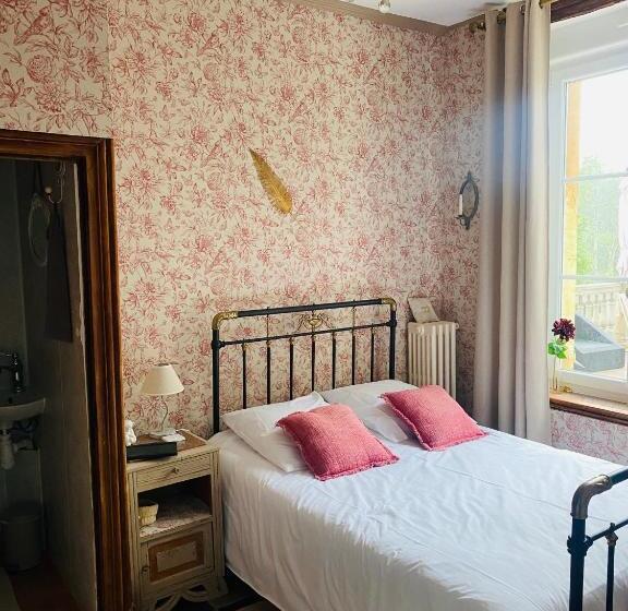 Номер Deluxe, Au Beau Séjour