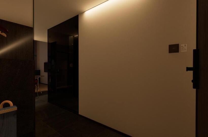Номер Deluxe, 彼厅酒店hotel In Between