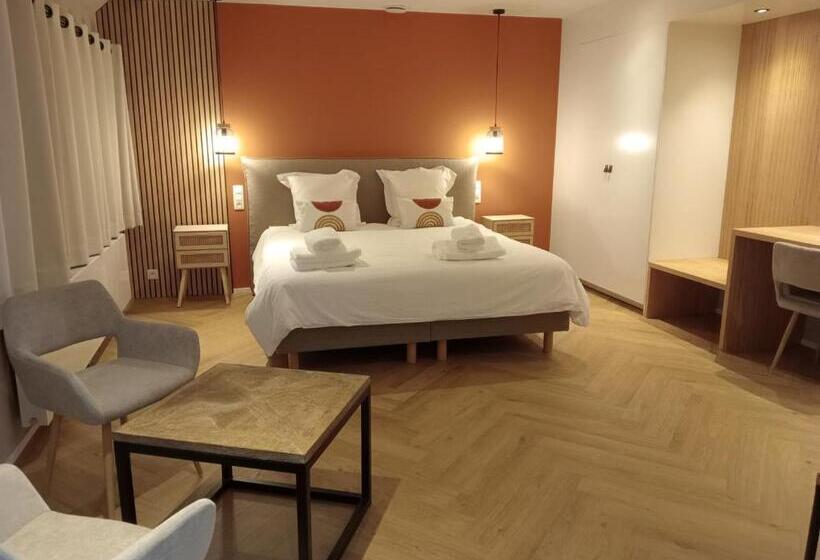 标准间带漩涡浴缸, Dionbulles & Dionlodge Guesthouse, Private Wellness Pool In Option