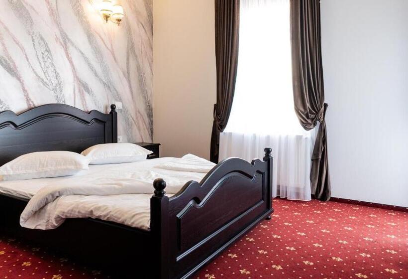 Номер Стандарт с Балконом, Villa Harry
