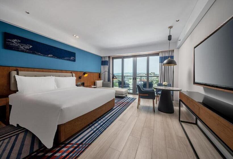 اتاق استاندارد با چشم‌انداز باغ, Sanya Haitang Bay Moutai Resort Superior