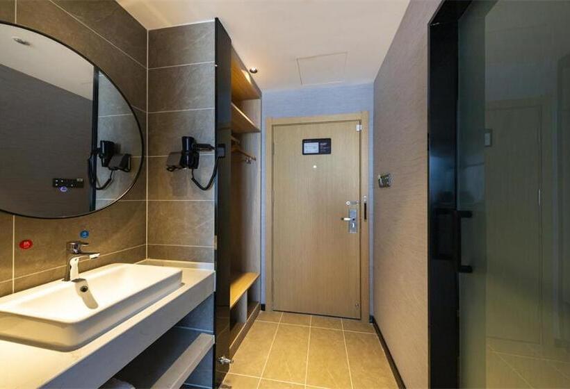 Номер Superior, Thank Inn Plus Xinyang Gushi Liaocheng Avenue