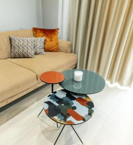 Люкс, Leaf River Suites