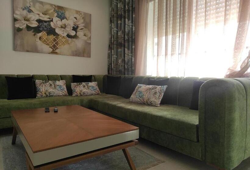 חדר סטנדרט, Room In Apartment   Refined Elegance Cite Les Palmiers