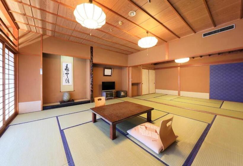 패밀리 룸, 秘境のおやど 龍峡亭　hikyounooyado Ryukyoutei