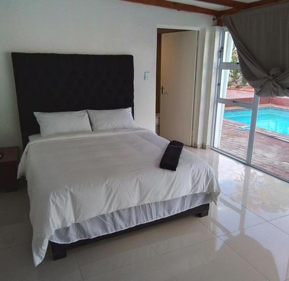 Студия Deluxe, Tru African Rest Accomodation