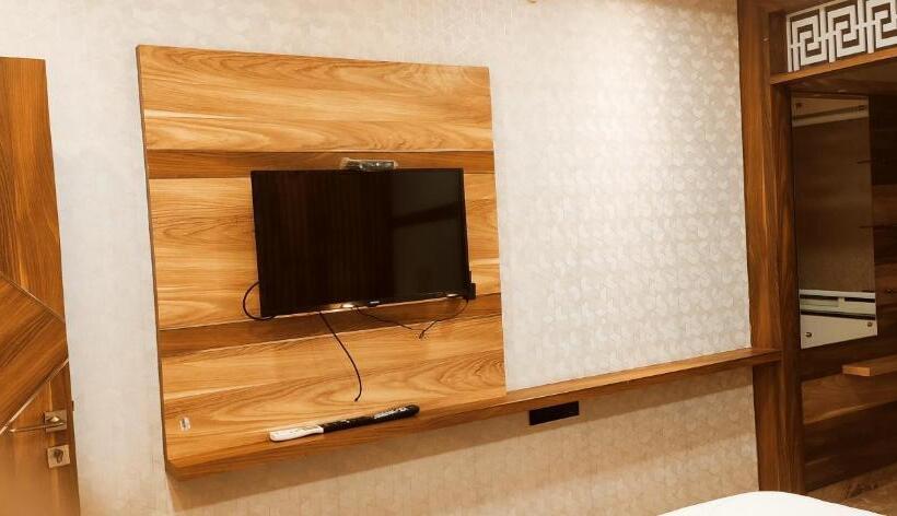 Семейный Номер Superior, Townhouse 1168 Hotel Sm Paradise