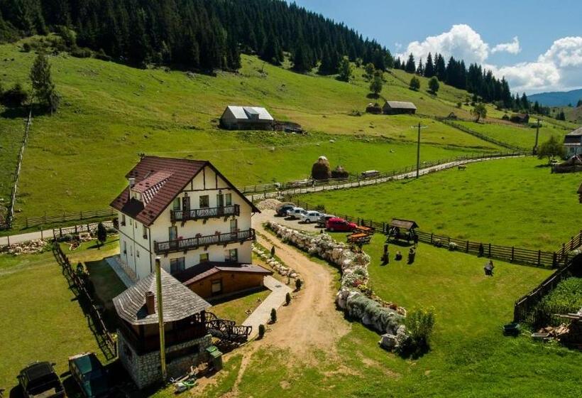Дом 1 Спальня, Casa Bălan