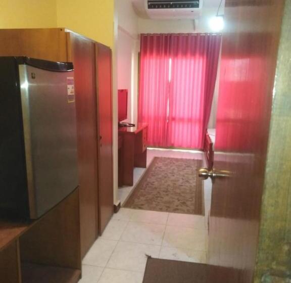 سوییت, Green House Hotel Ras Elbar