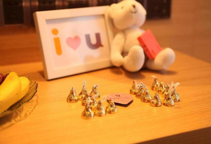 Romantic Room, Iu Hotel Taiyuan Yingze West Avenue Juranzhijia