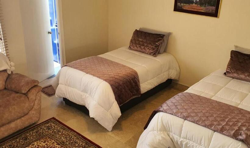 Номер Стандарт Трехместный, Casa Hostal Sweet Home