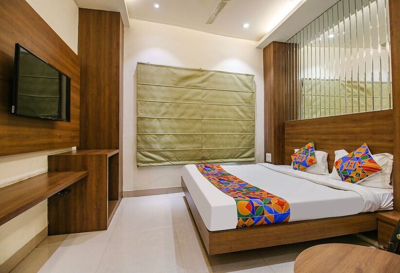 Номер Deluxe, Fabhotel Royal Palace Ii