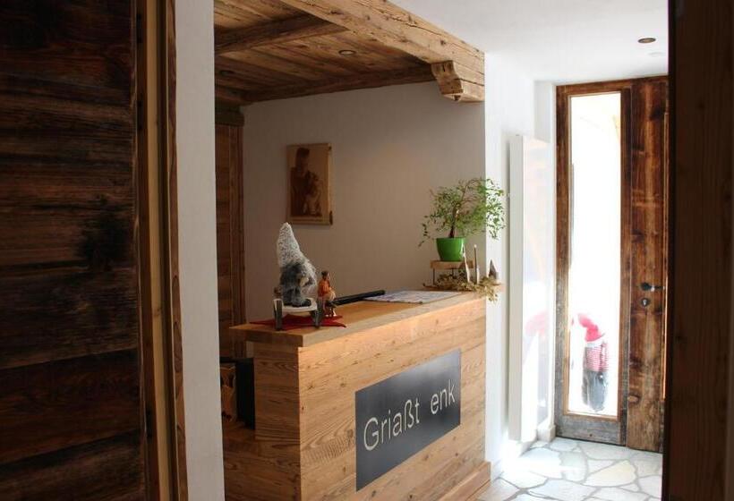 Апартаменты 1 Спальня с Видом, Almresidenz Unterrain Zum Hartl  1 Km By Car Distance Ski Slopes Kronplatz
