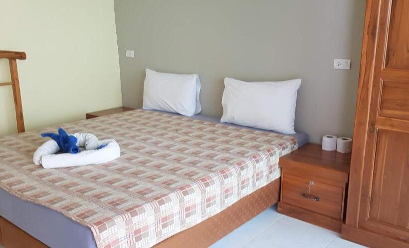 اتاق استاندارد با بالکن, Khaolak Summer House 2