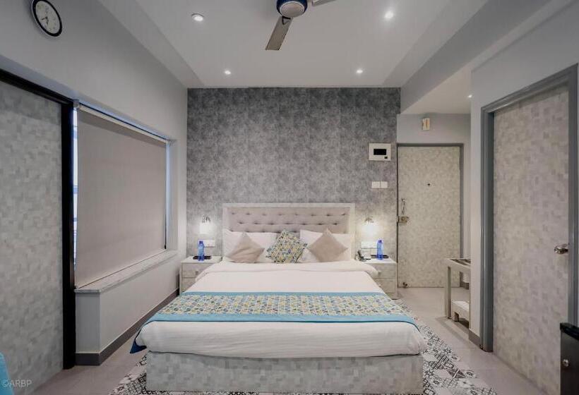 Номер Deluxe с Балконом, La Sunila Suites & Villas By Wsi, Baga
