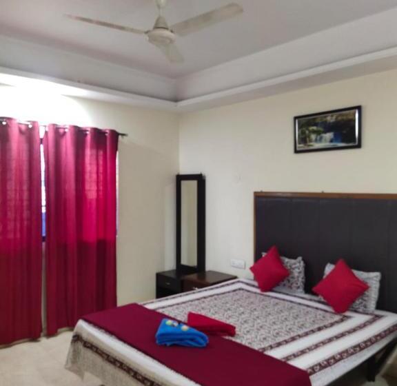 Номер Deluxe, Whistling Waves Beach Resort